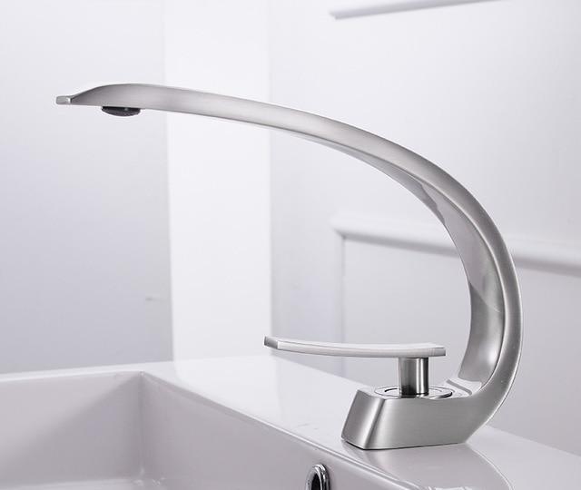 Modern Gooseneck Single-Handle Basin Faucet