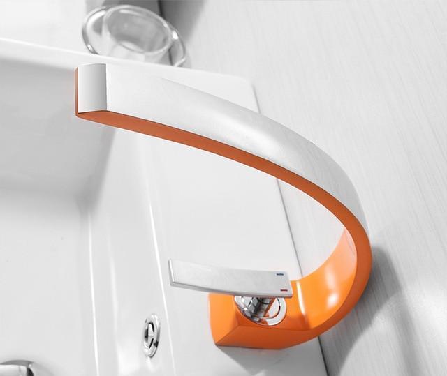 Modern Gooseneck Single-Handle Basin Faucet